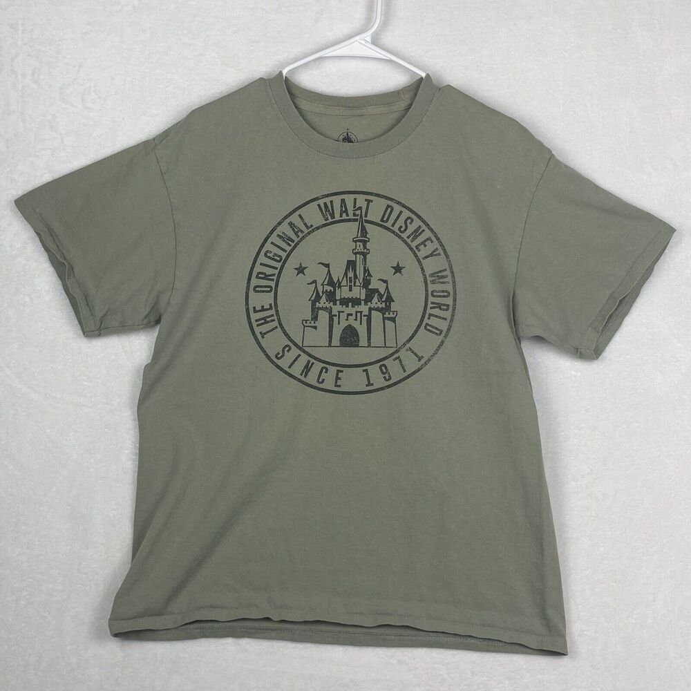Disney Graphic Shirt Adult Large Gray Green Short Sleeve Crewneck Pullover